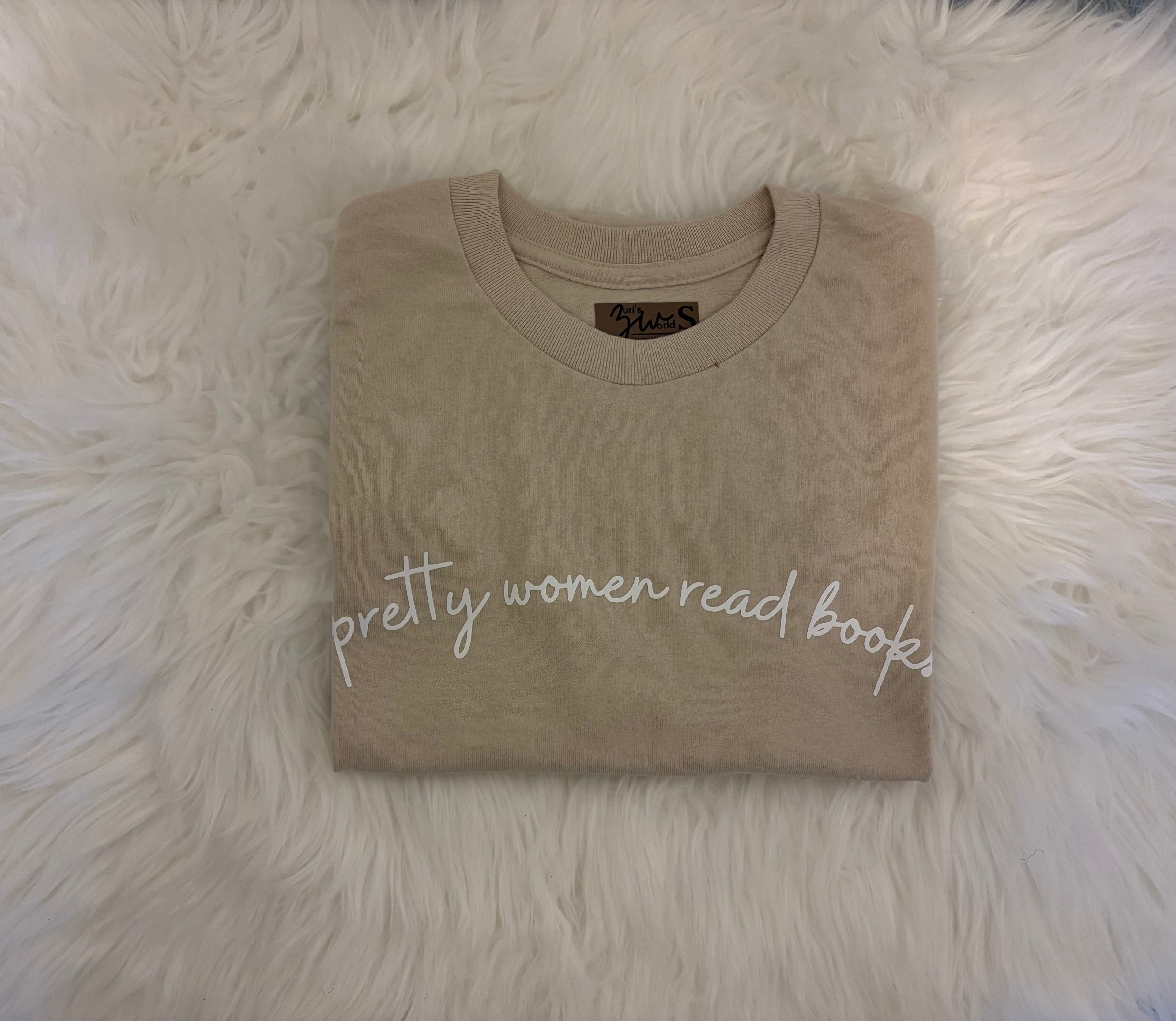 Pretty Women Read Books Tee